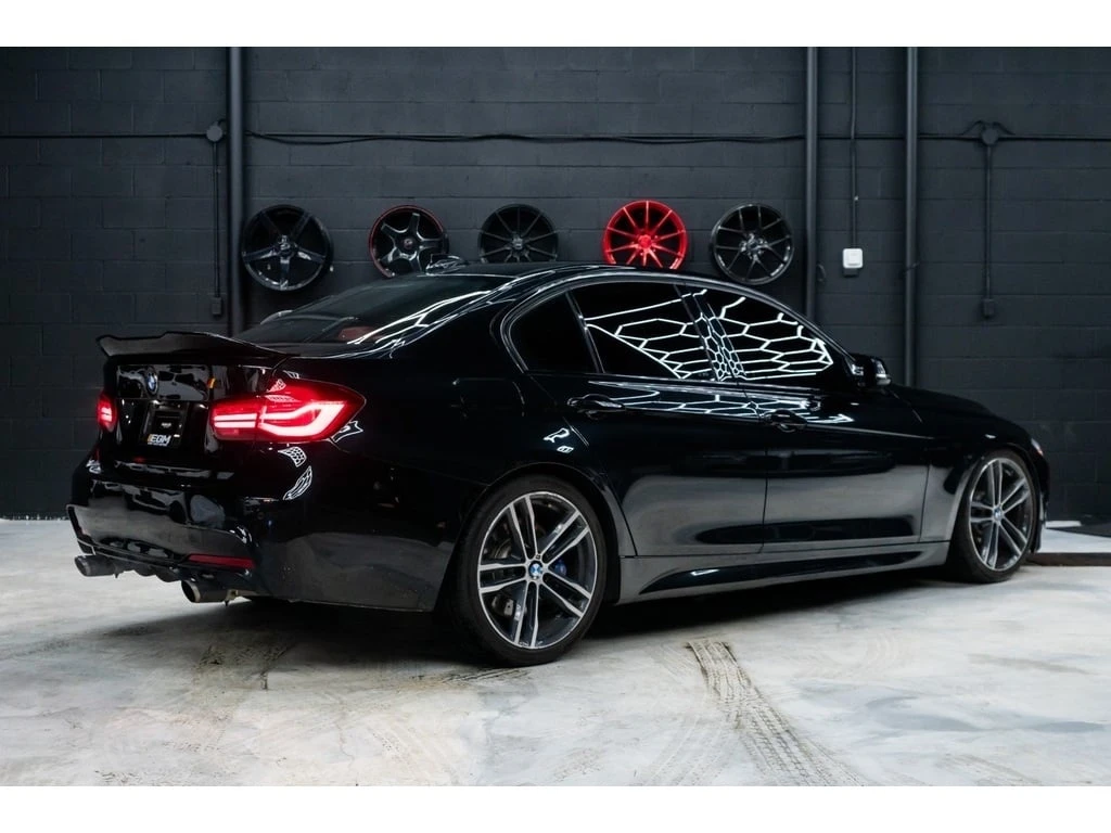 BMW 340 * 340i | BLACK ON RED | AWD | PERFORMANCE SEDAN *  | Mobile.bg � ����������� 5