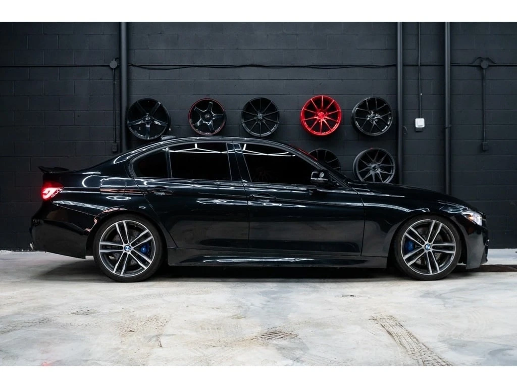 BMW 340 * 340i | BLACK ON RED | AWD | PERFORMANCE SEDAN *  | Mobile.bg � ����������� 6
