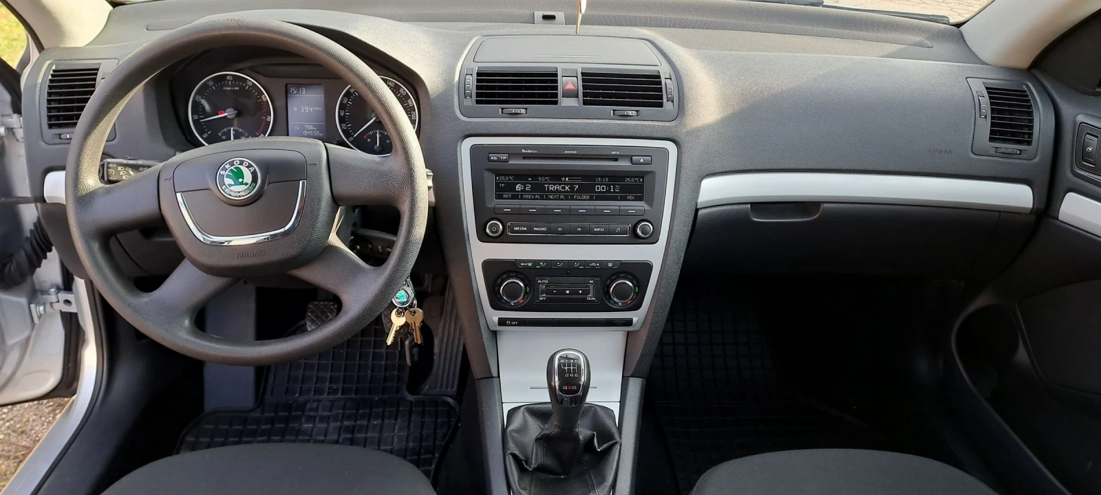 Skoda Octavia 1.8 бензин/4х4 - изображение 7