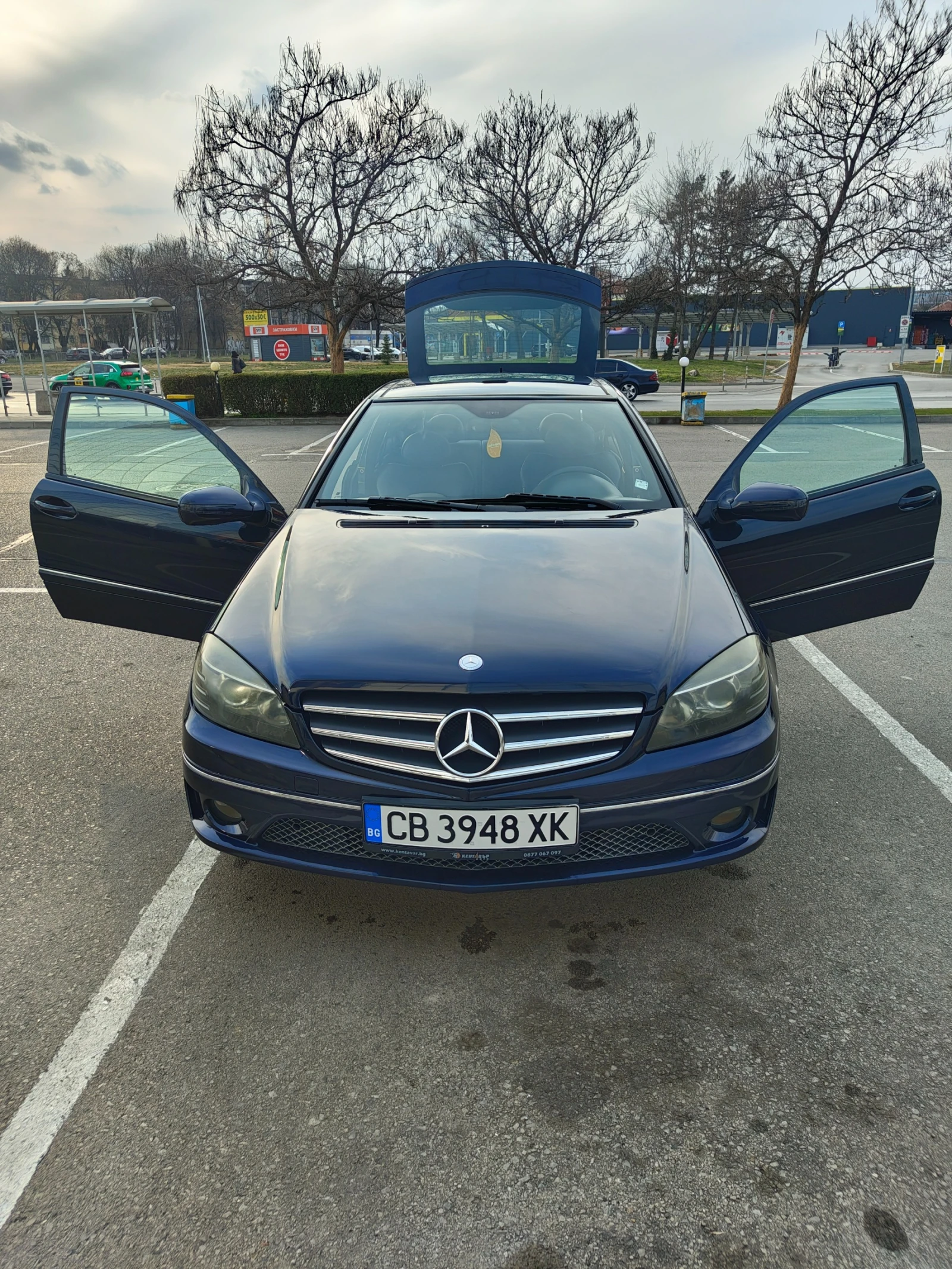 Mercedes-Benz CLC 220, снимка 7 - Автомобили и джипове - 53894343