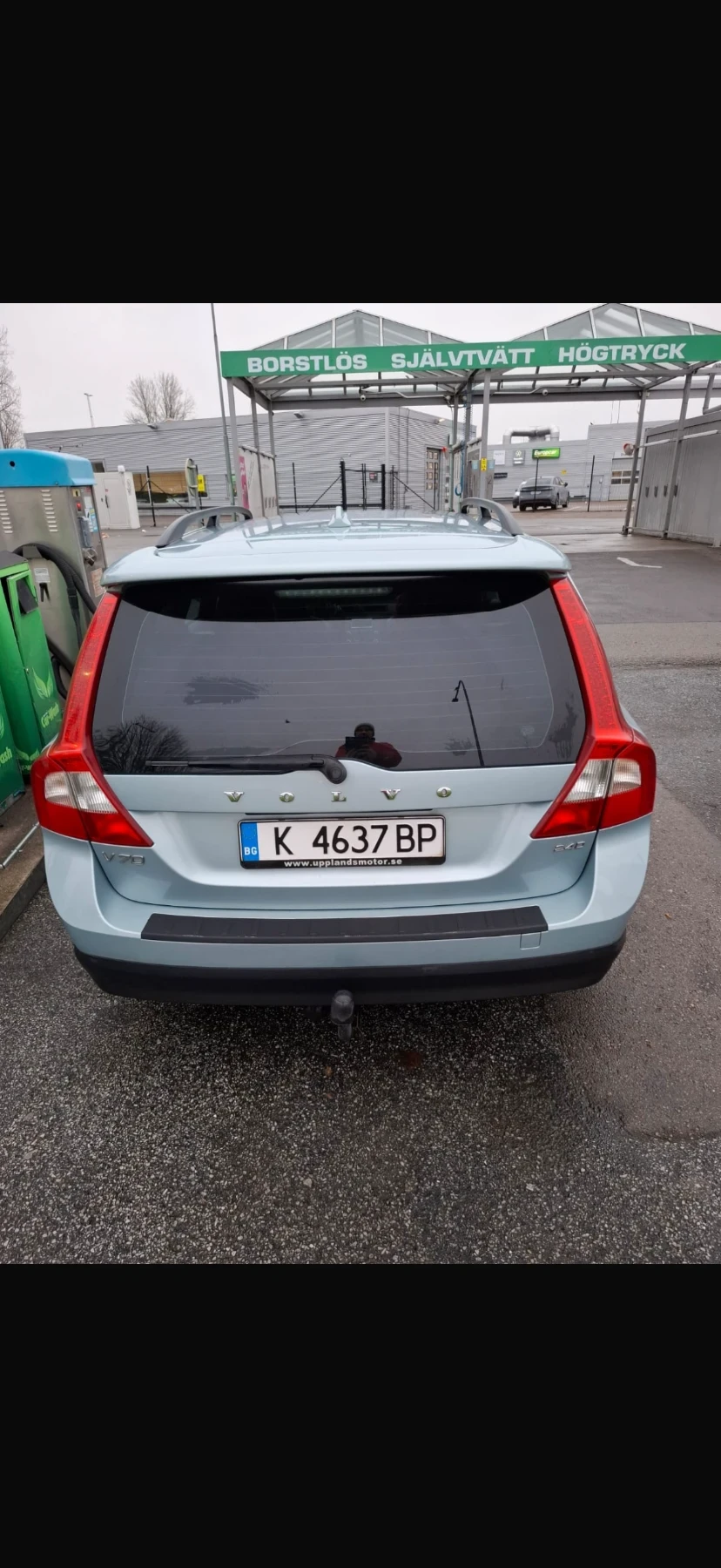 Volvo V70 2.4D D5, снимка 2 - Автомобили и джипове - 54160837