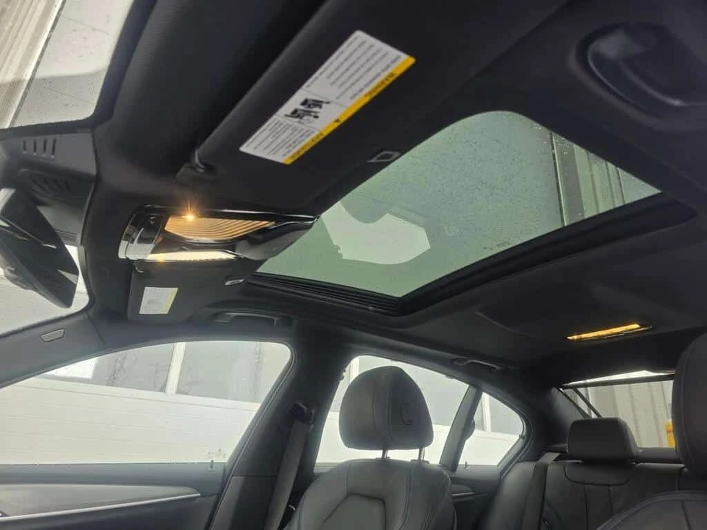 BMW 540 * 540i xDrive MPKG| SUNROOF| NAVI| 360CAM| 2xRIM&T, снимка 10 - Автомобили и джипове - 54173066