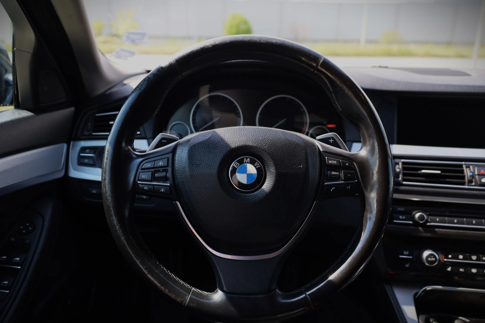 BMW 530 3.0 D, снимка 8 - Автомобили и джипове - 54466168