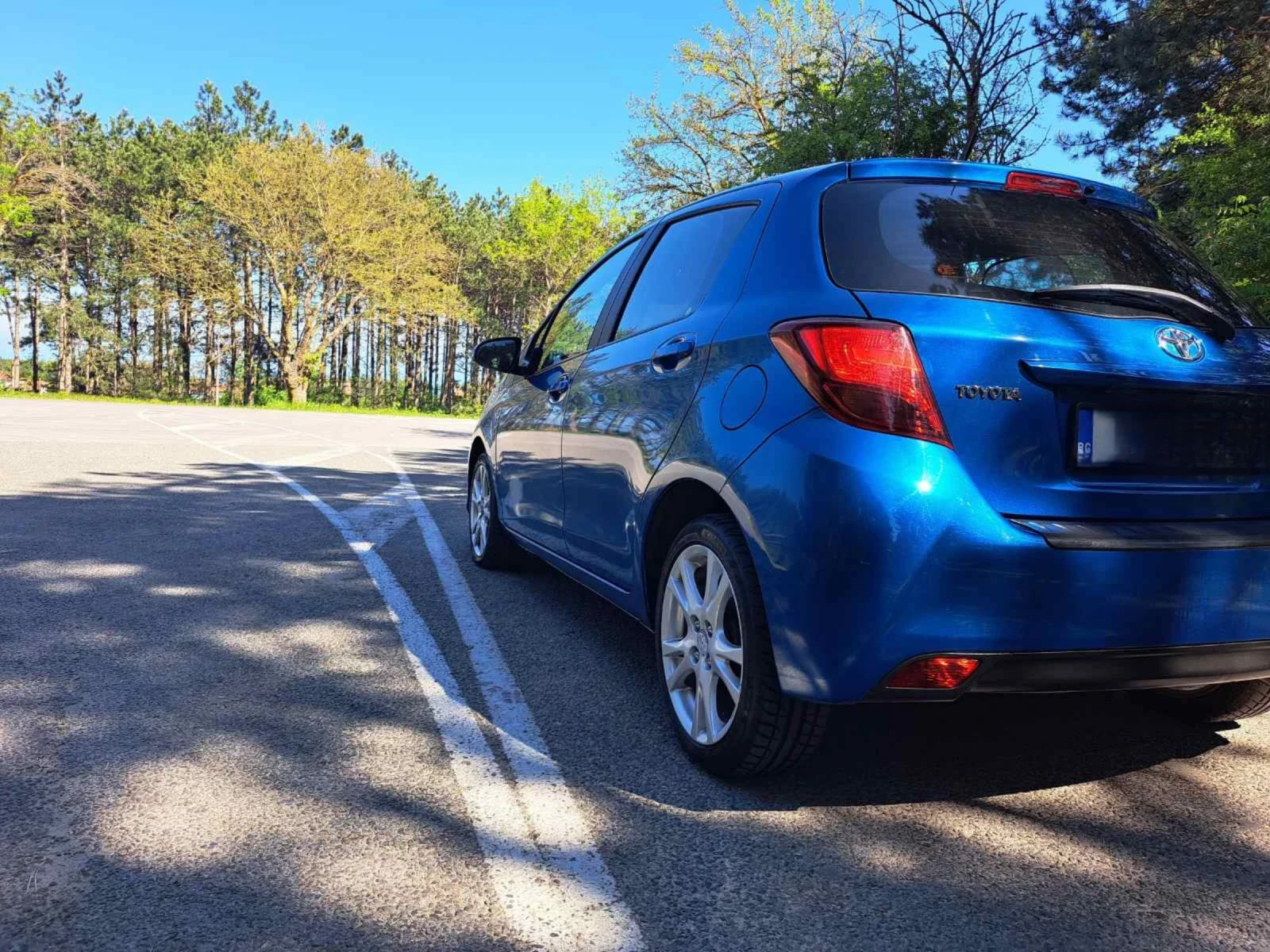 Toyota Yaris 1.33 i Facelift, снимка 4 - Автомобили и джипове - 54580430