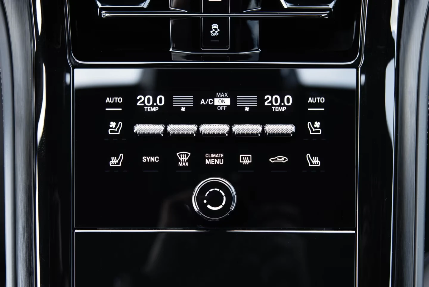 Porsche Panamera 4S* E-HYBRID* HYPER* DISTR* MEMORY* BOSE* 360CAM* , снимка 13 - Автомобили и джипове - 55097366