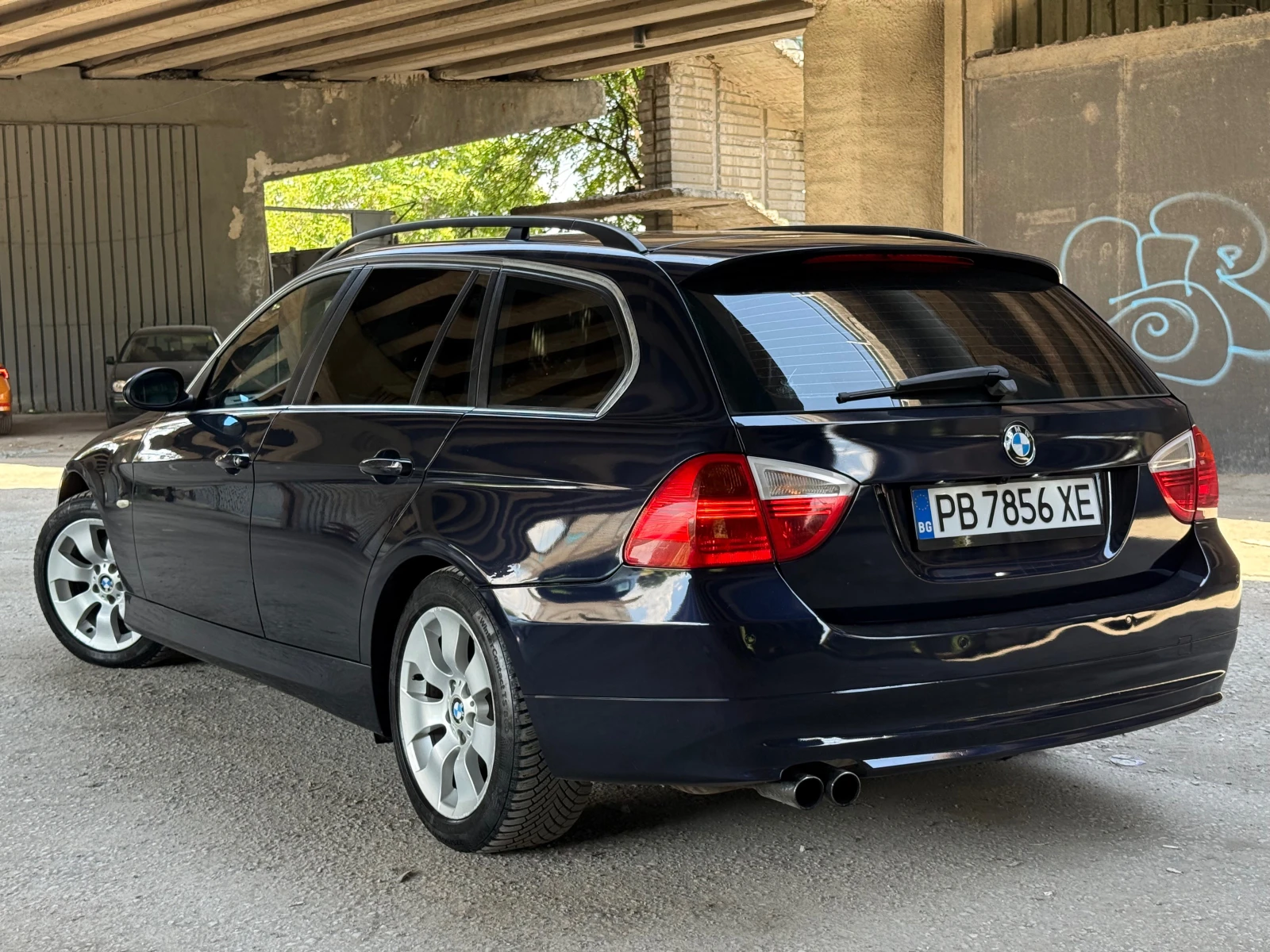 BMW 325 Xi ГАЗ, снимка 4 - Автомобили и джипове - 55115168