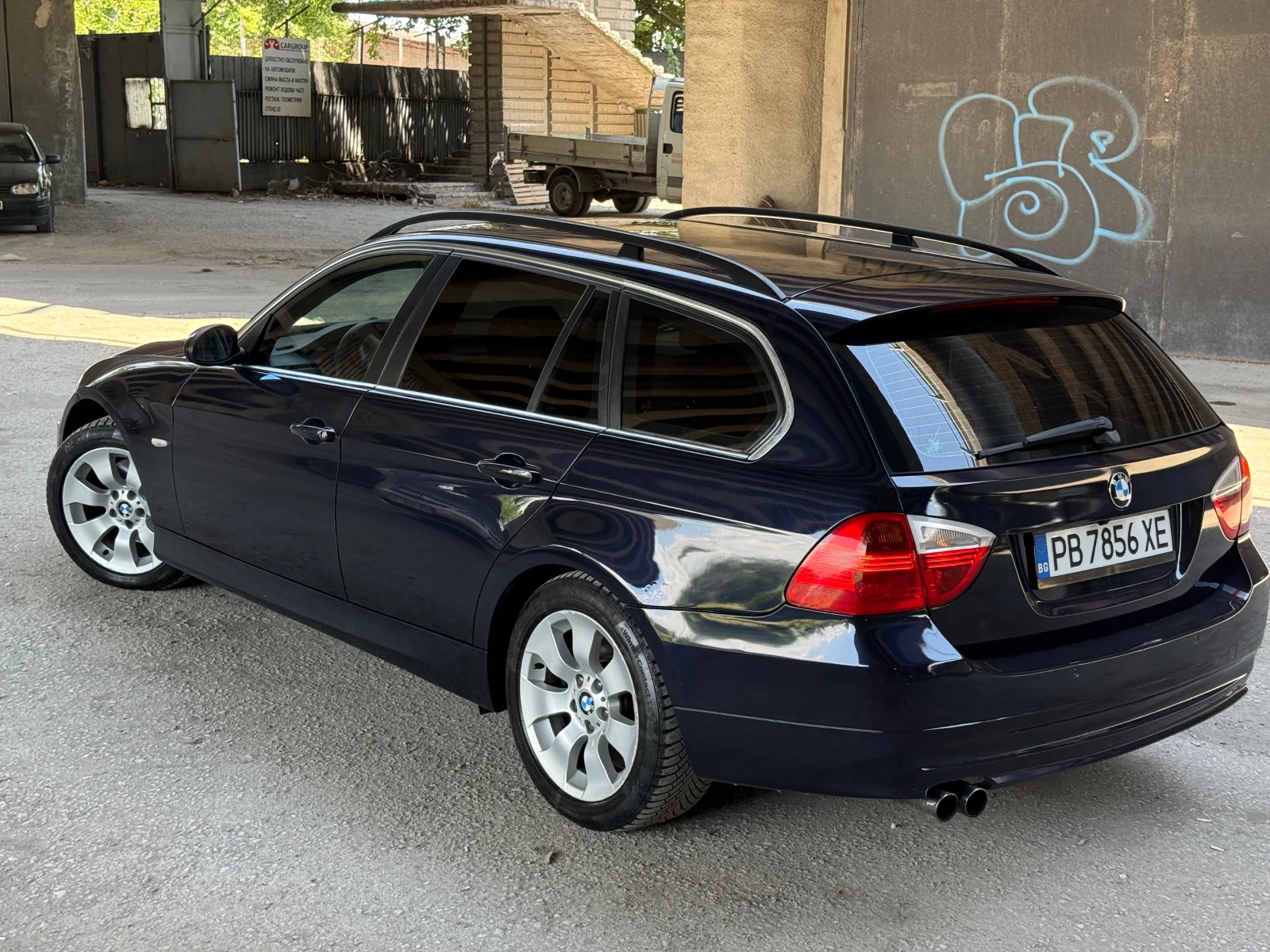 BMW 325 Xi ГАЗ, снимка 3 - Автомобили и джипове - 55115168