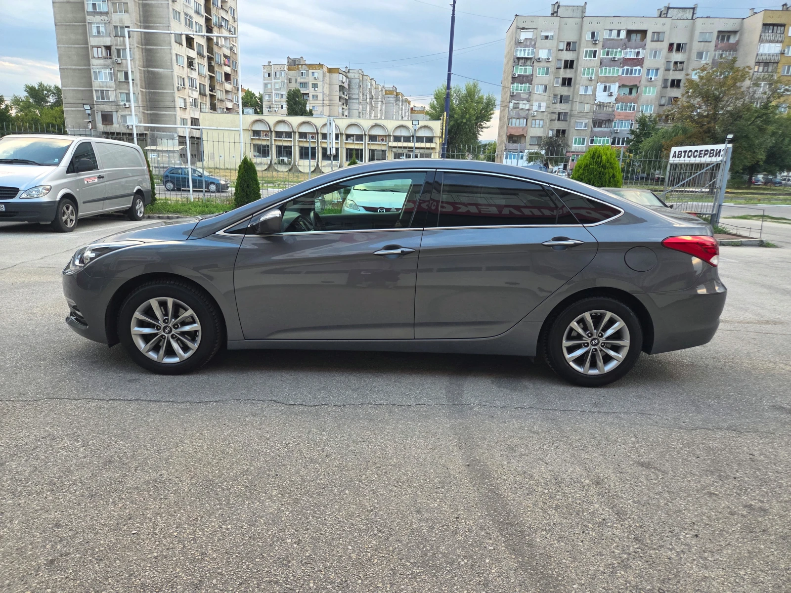 Hyundai I40 1.7 CRDi(141hp)Intuitive/Blue Drive/AT/Navi/�����a | Mobile.bg � ����������� 2
