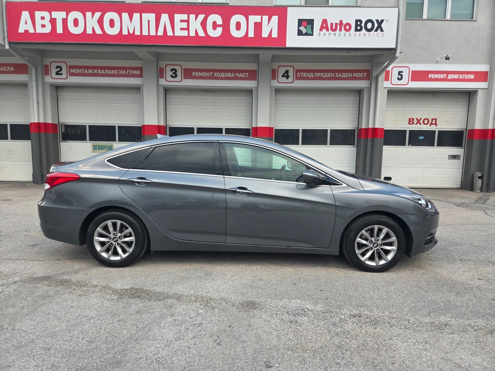 Hyundai I40 1.7 CRDi(141hp)Intuitive/Blue Drive/AT/Navi/�����a | Mobile.bg � ����������� 6