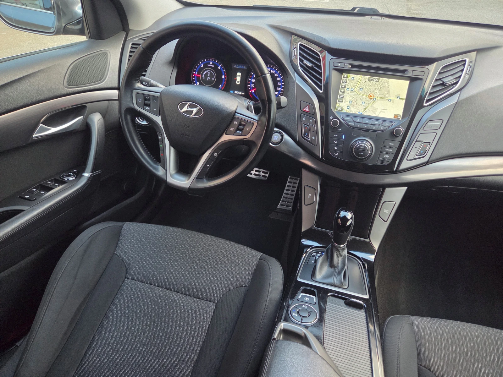 Hyundai I40 1.7 CRDi(141hp)Intuitive/Blue Drive/AT/Navi/�����a | Mobile.bg � ����������� 13