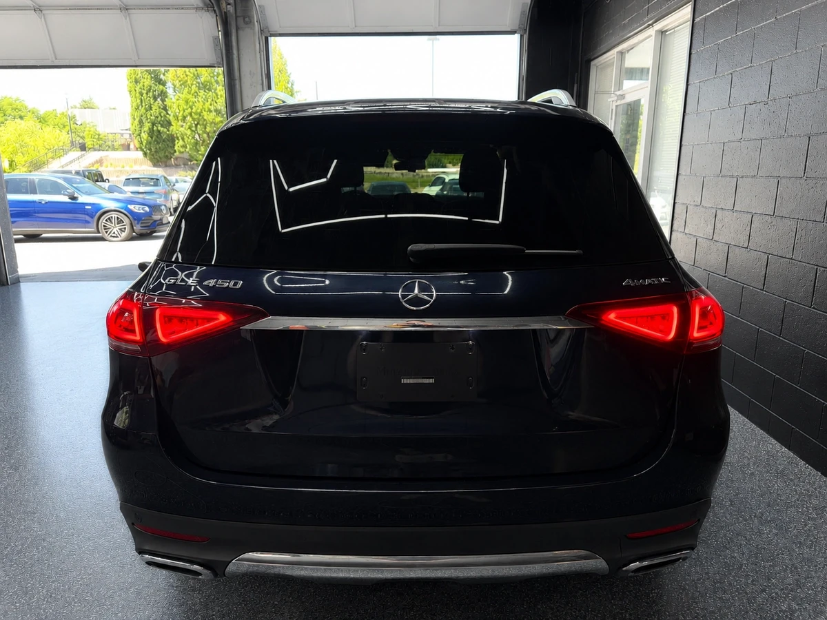 Mercedes-Benz GLE 450 PREMIUM* AMBIENT* BURM* PANO* АВТОКРЕДИТ, снимка 4 - Автомобили и джипове - 55641886