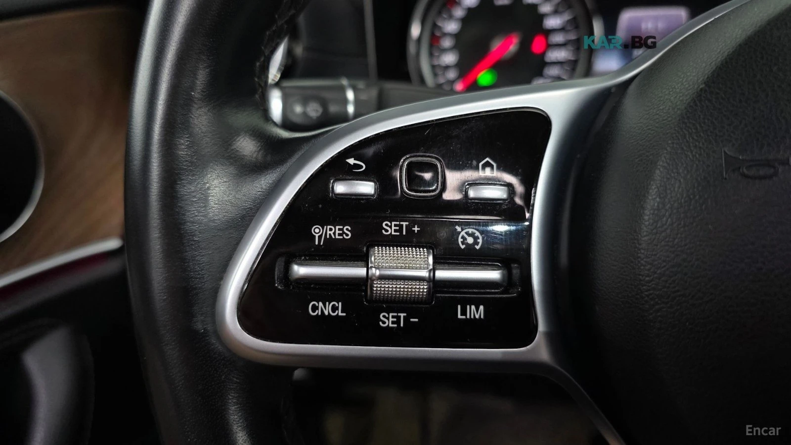 Mercedes-Benz E 220 4MATIC* EXCLUSIVE* ����* �������*  | Mobile.bg � ����������� 17
