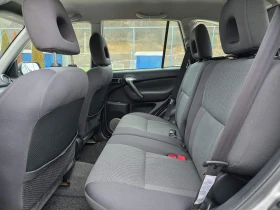 Toyota Rav4 Топ състояние внос Италия 4 х 4, снимка 13