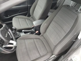Kia Stonic Hybrid 114000km!!!, снимка 9