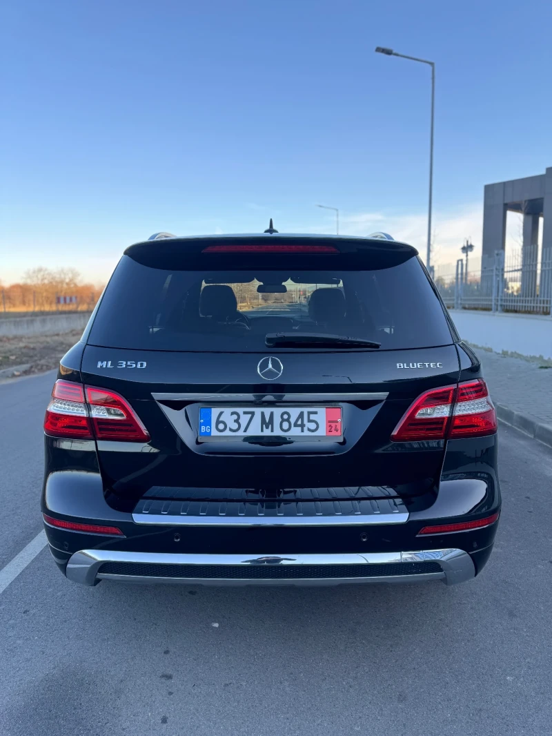 Mercedes-Benz ML 350 AMG-LINE FULL, снимка 4 - Автомобили и джипове - 48487221