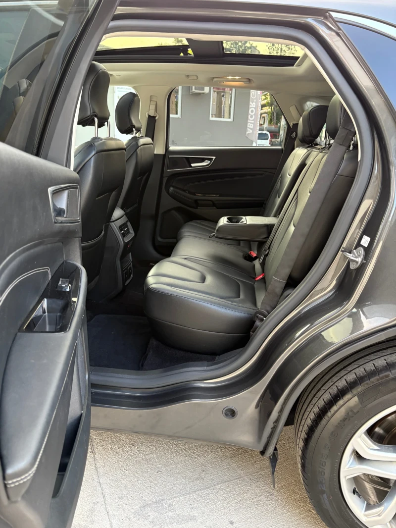 Ford Edge Titanium + Full Extras 4x4 210кс Euro6 Automatic, снимка 14 - Автомобили и джипове - 50512149