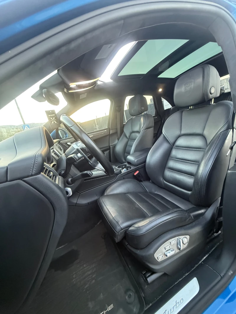 Porsche Macan Turbo, снимка 10 - Автомобили и джипове - 52450131