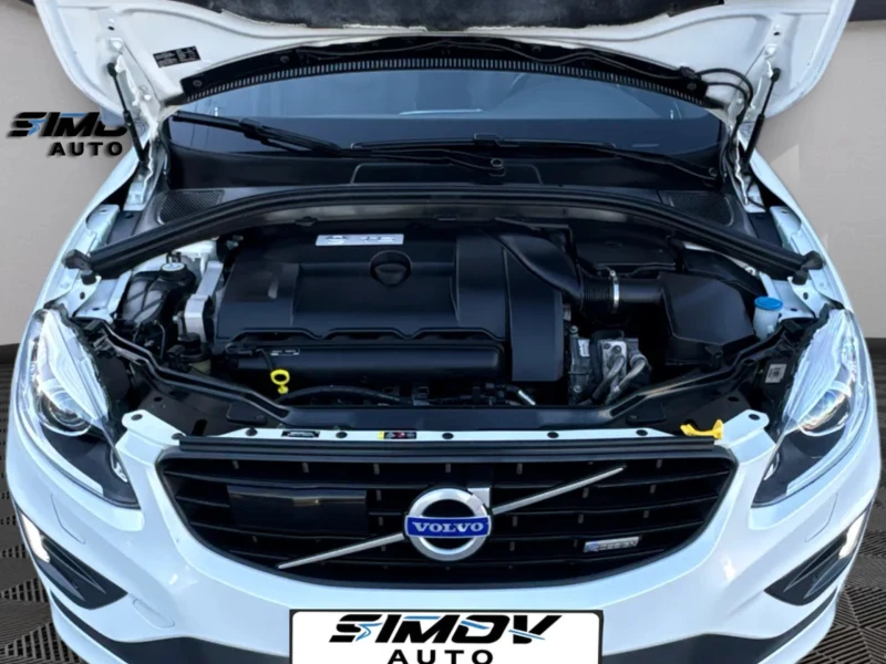 Volvo XC60 3.0T6 R-DESIGN ДИСТРОНИК KEYLESSGO КАМЕРА SWISS, снимка 16 - Автомобили и джипове - 52415040