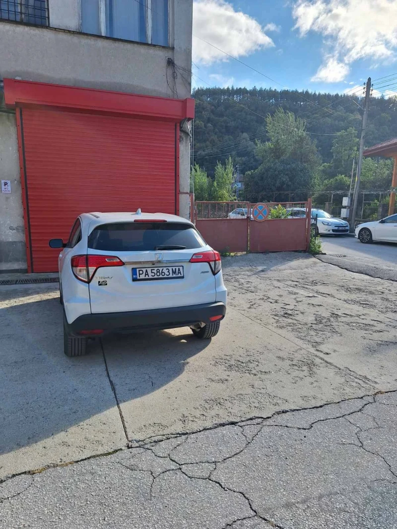 Honda Hr-v, снимка 3 - Автомобили и джипове - 52903253