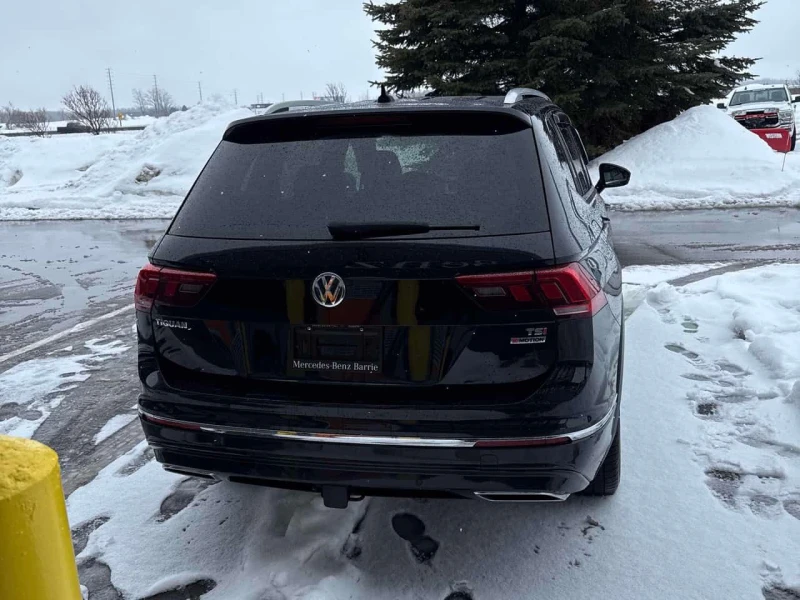 VW Tiguan Highline /CARFAX/ НАВИ/ПОДГРЕВ/КОЖА/4Х4/, снимка 4 - Автомобили и джипове - 53580100