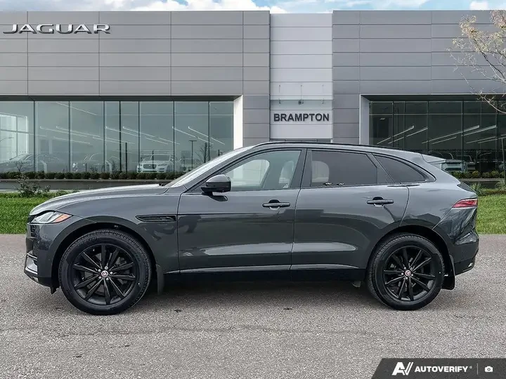 Jaguar F-PACE P340 3.0 V6 * RARE CAR* * CARFAX * АВТО КРЕДИТ * , снимка 3 - Автомобили и джипове - 54732868