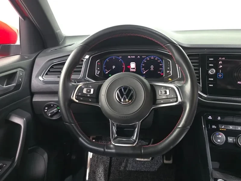 VW T-Roc 2.0 Tdi Premium   , снимка 13 - Автомобили и джипове - 54968881