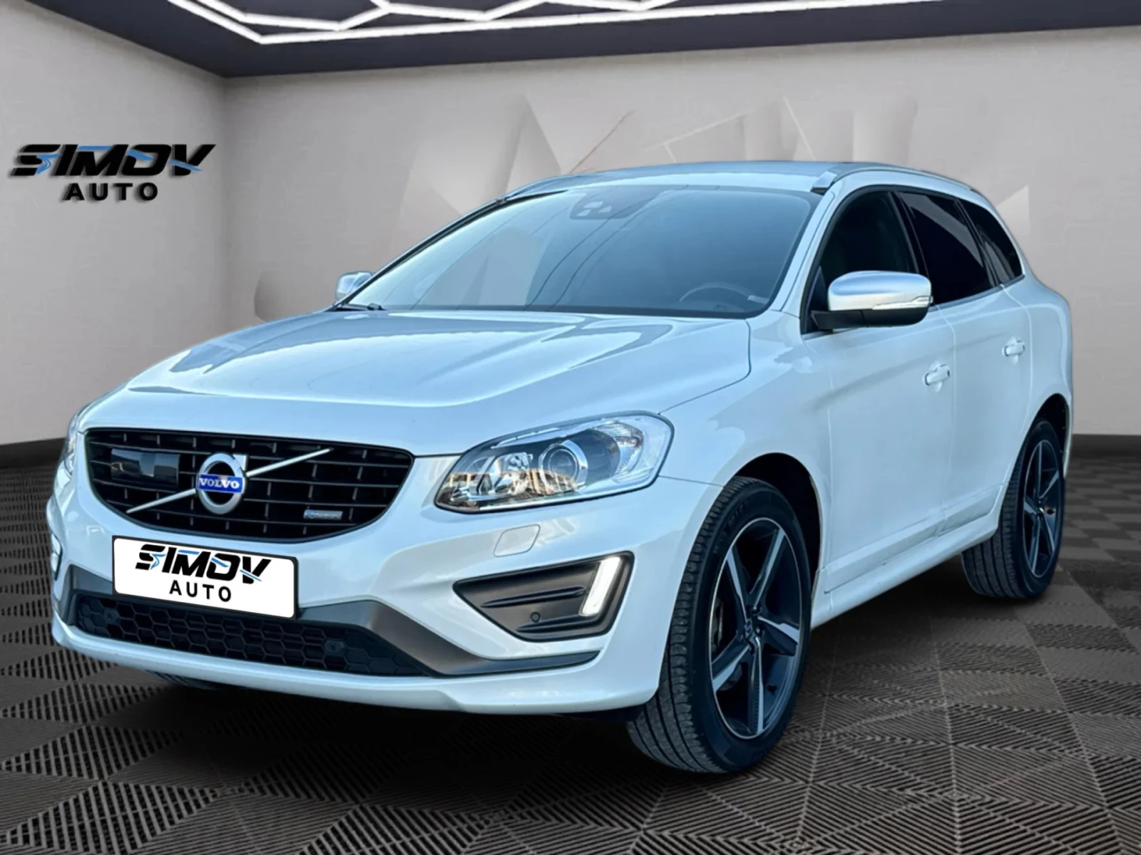 Volvo XC60 3.0T6 R-DESIGN ДИСТРОНИК KEYLESSGO КАМЕРА SWISS, снимка 1