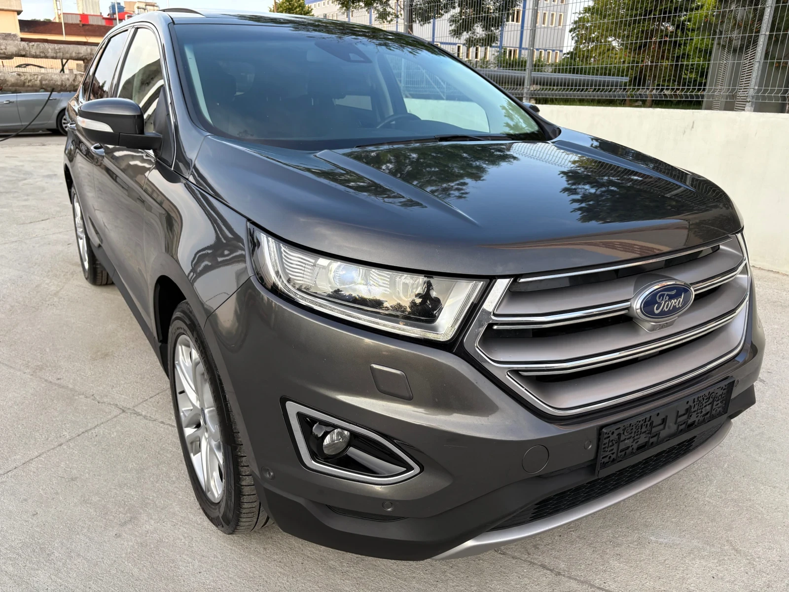 Ford Edge Titanium + Full Extras 4x4 210 Euro6 Automatic | Mobile.bg   11