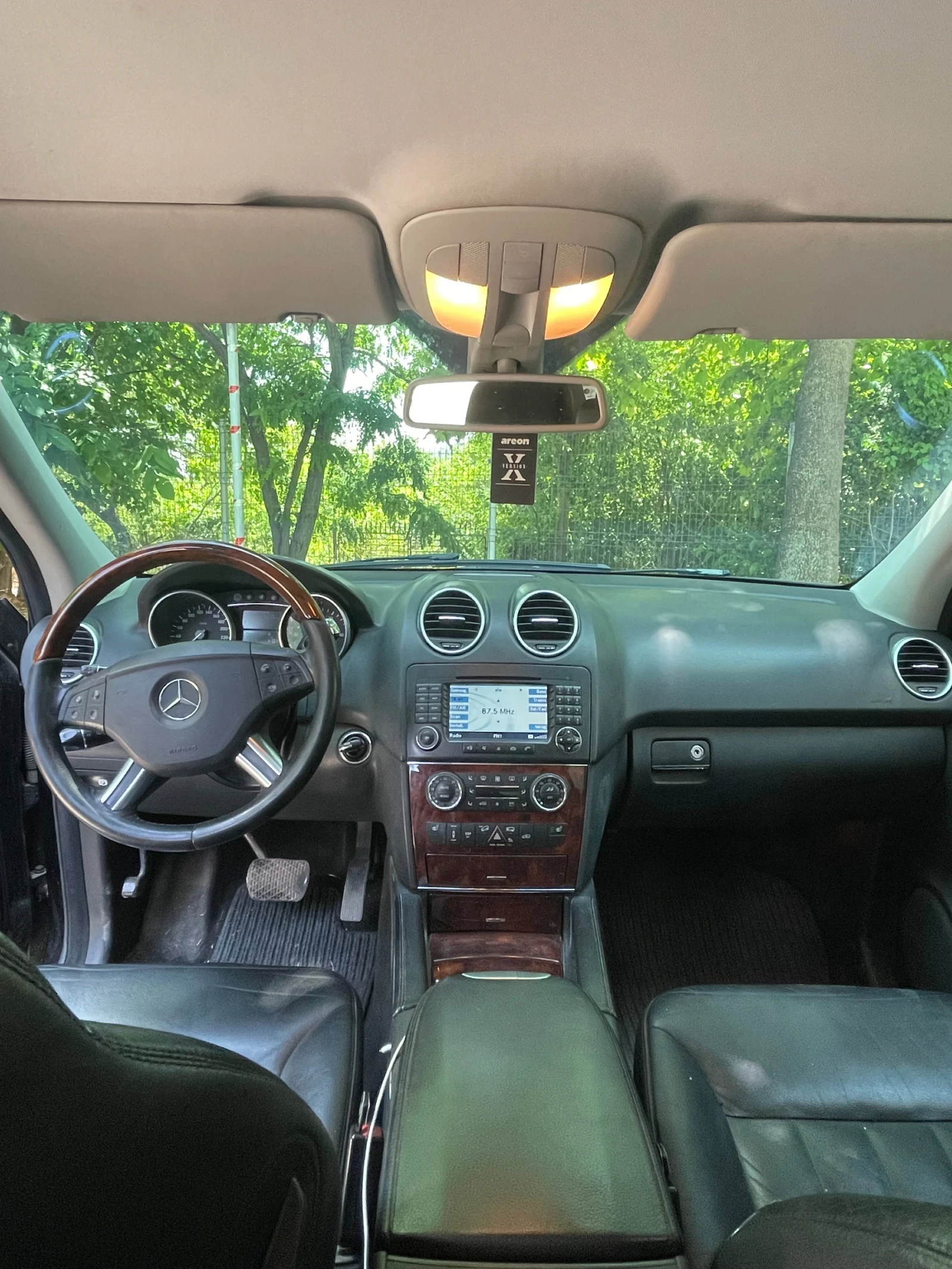 Mercedes-Benz ML 320  - изображение 8