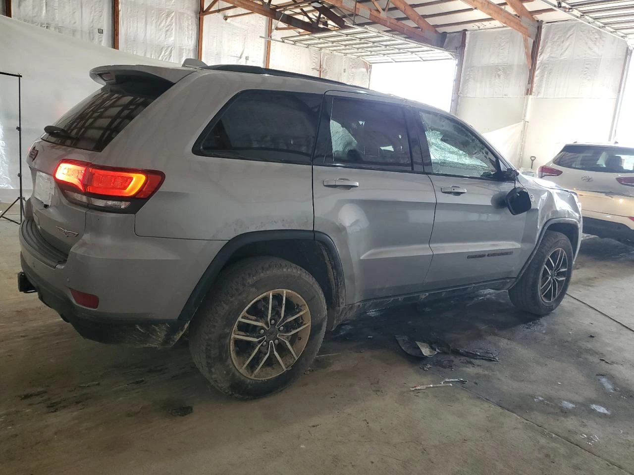 Jeep Grand cherokee TRAILHAWK* FULL* 4X4* ФИКСИРАНА ЦЕНА! - изображение 4