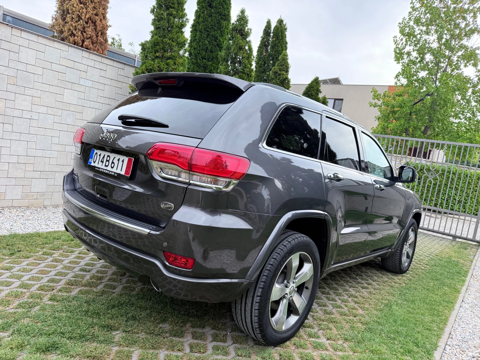 Jeep Grand cherokee 3.0CRD* OVERLAND* FACE - изображение 4