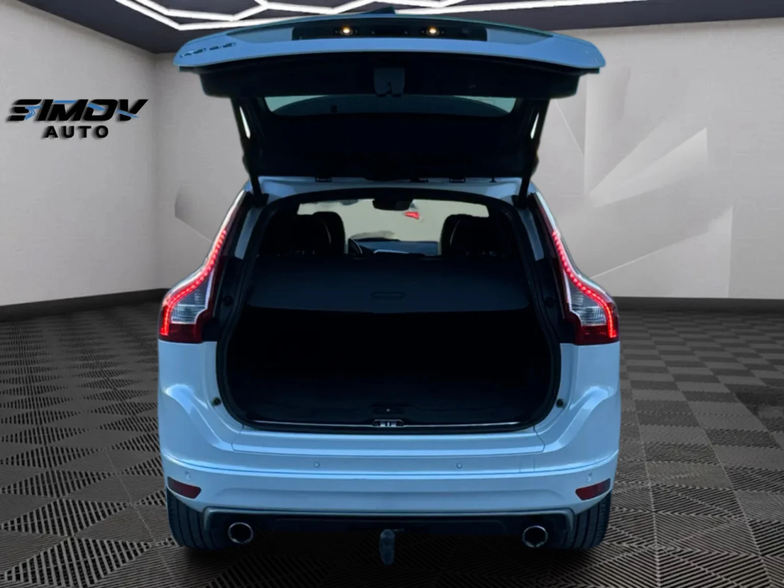 Volvo XC60 3.0T6 R-DESIGN  KEYLESSGO  SWISS | Mobile.bg   13