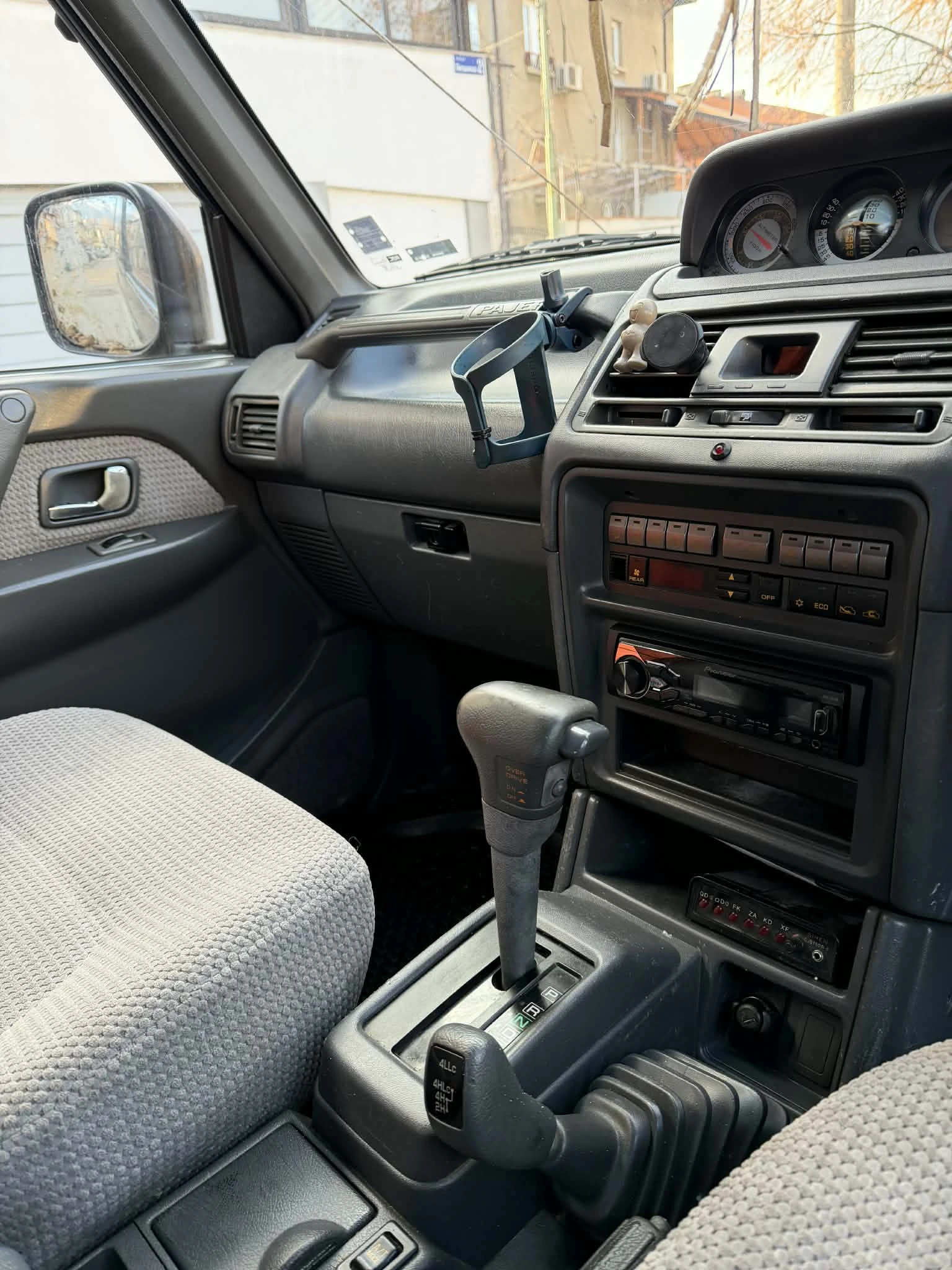 Mitsubishi Pajero  - изображение 6