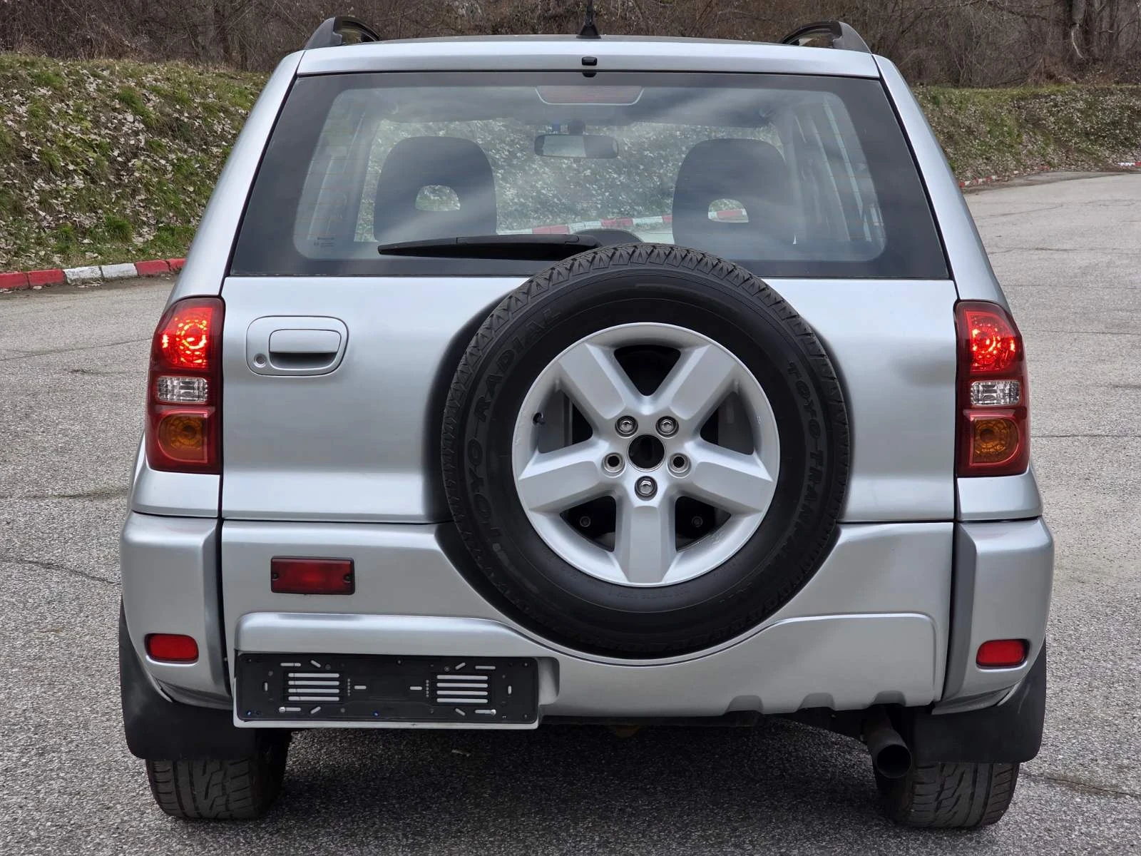 Toyota Rav4 Топ състояние внос Италия 4 х 4 - изображение 9