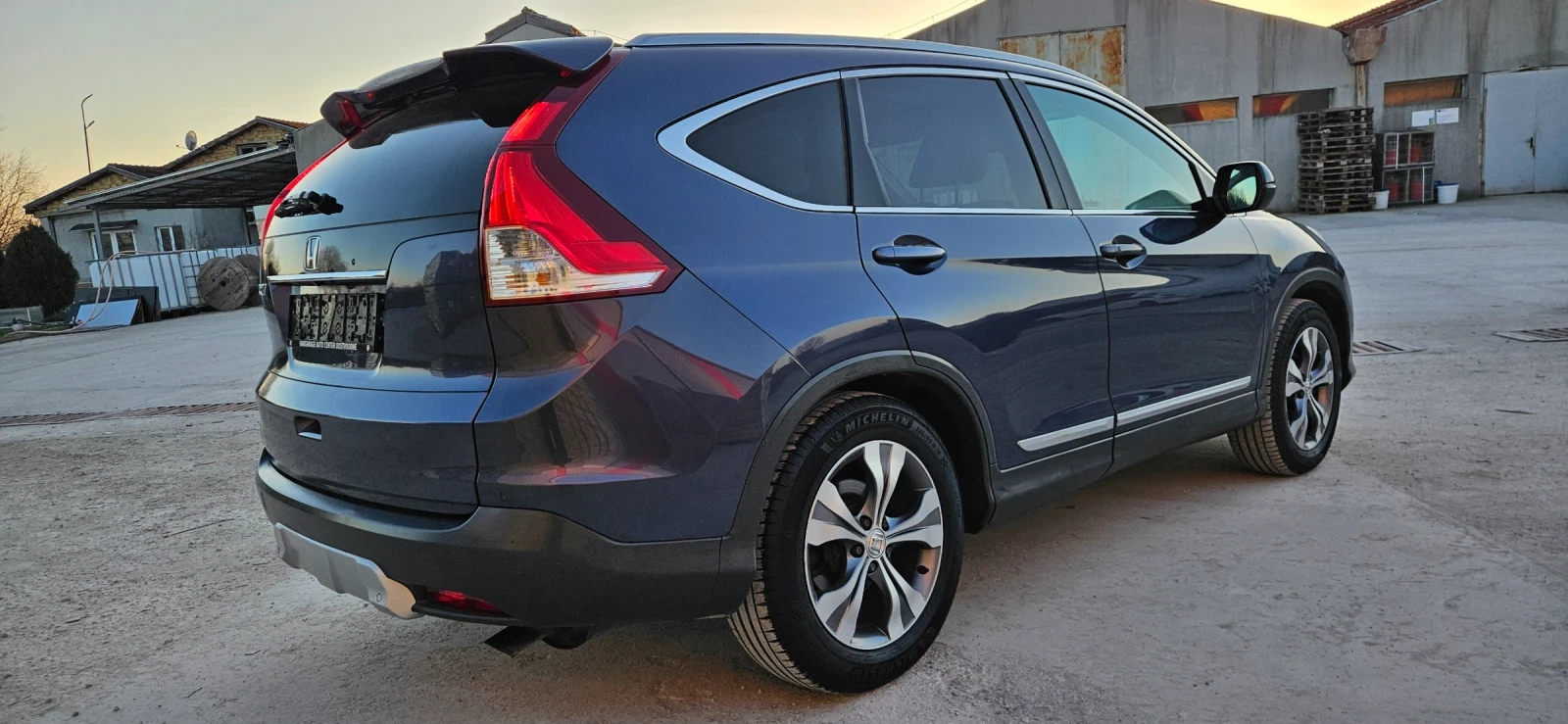 Honda Cr-v 4x4, Дистроник, Executive - изображение 10