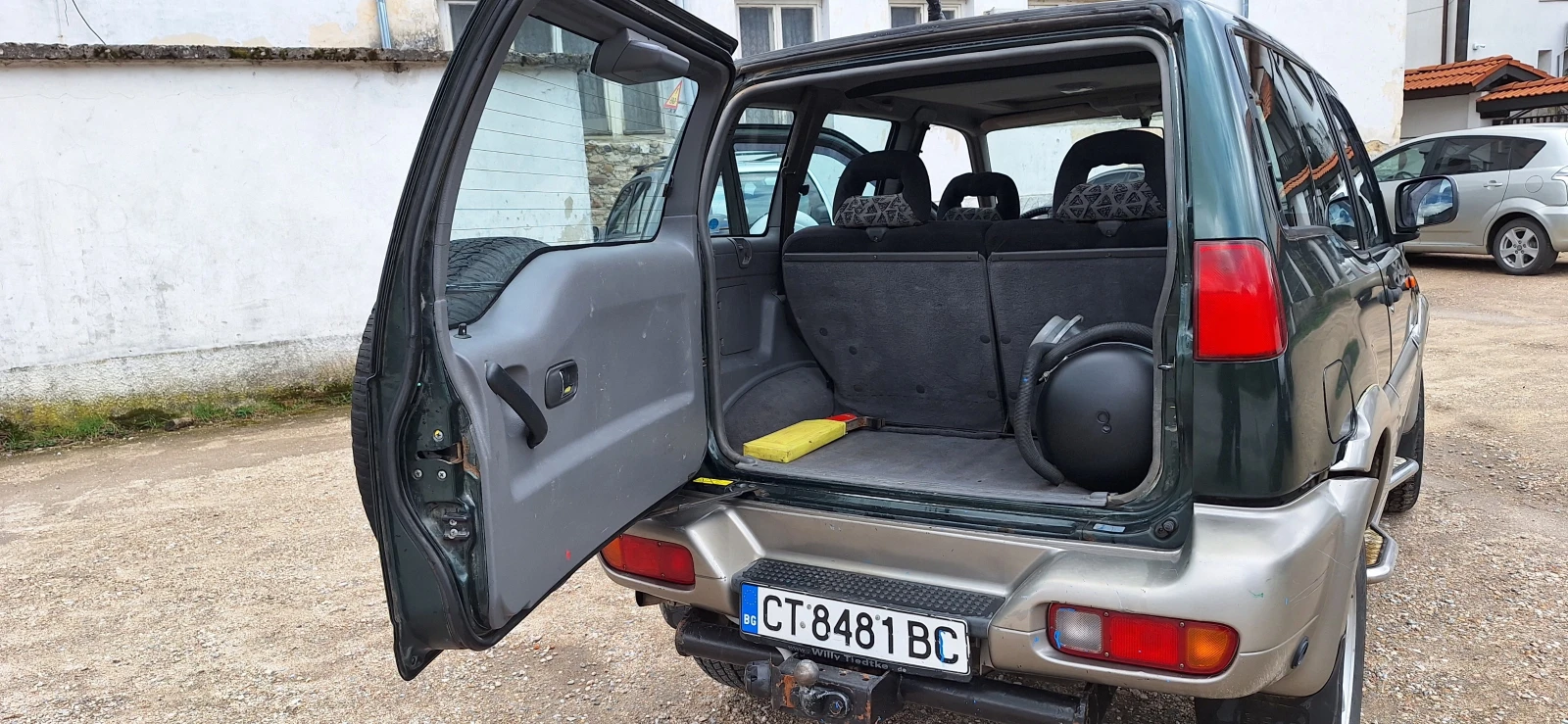 Nissan Terrano, снимка 2 - Автомобили и джипове - 54229532