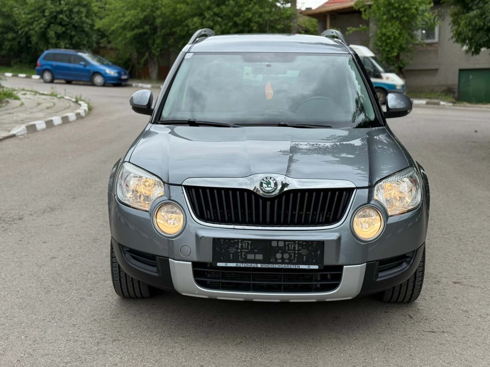 Skoda Yeti 2.0TDI/110кс 4Х4, снимка 8 - Автомобили и джипове - 54733912