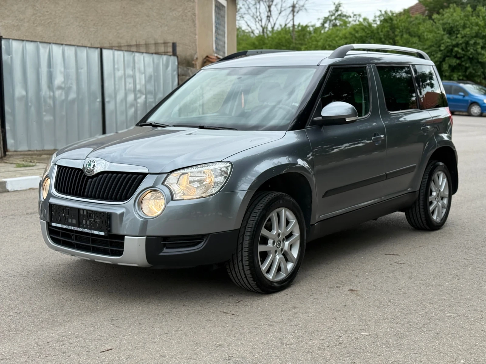 Skoda Yeti 2.0TDI/110кс 4Х4, снимка 7 - Автомобили и джипове - 54733912
