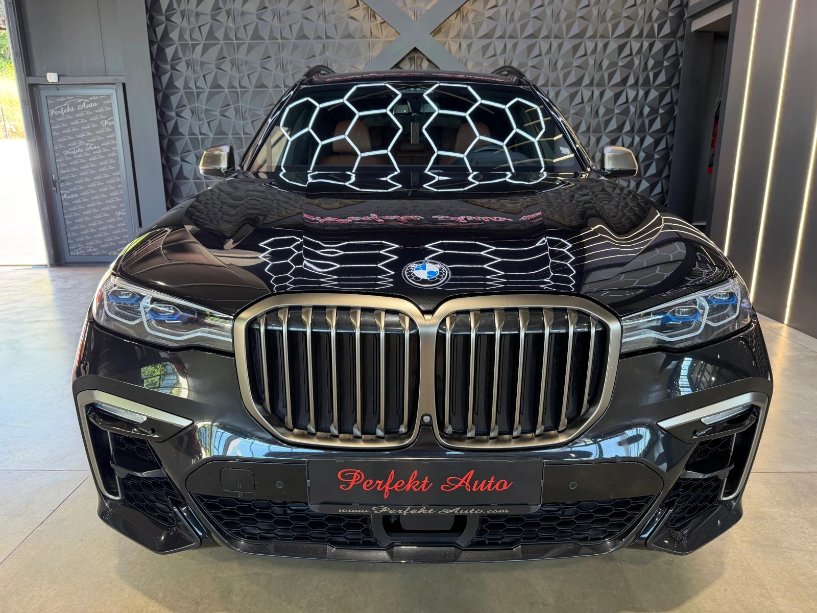 BMW X7 M50i xDrive Perform* FULL ���* HARMAN/KARDON* M PA | Mobile.bg � ����������� 2