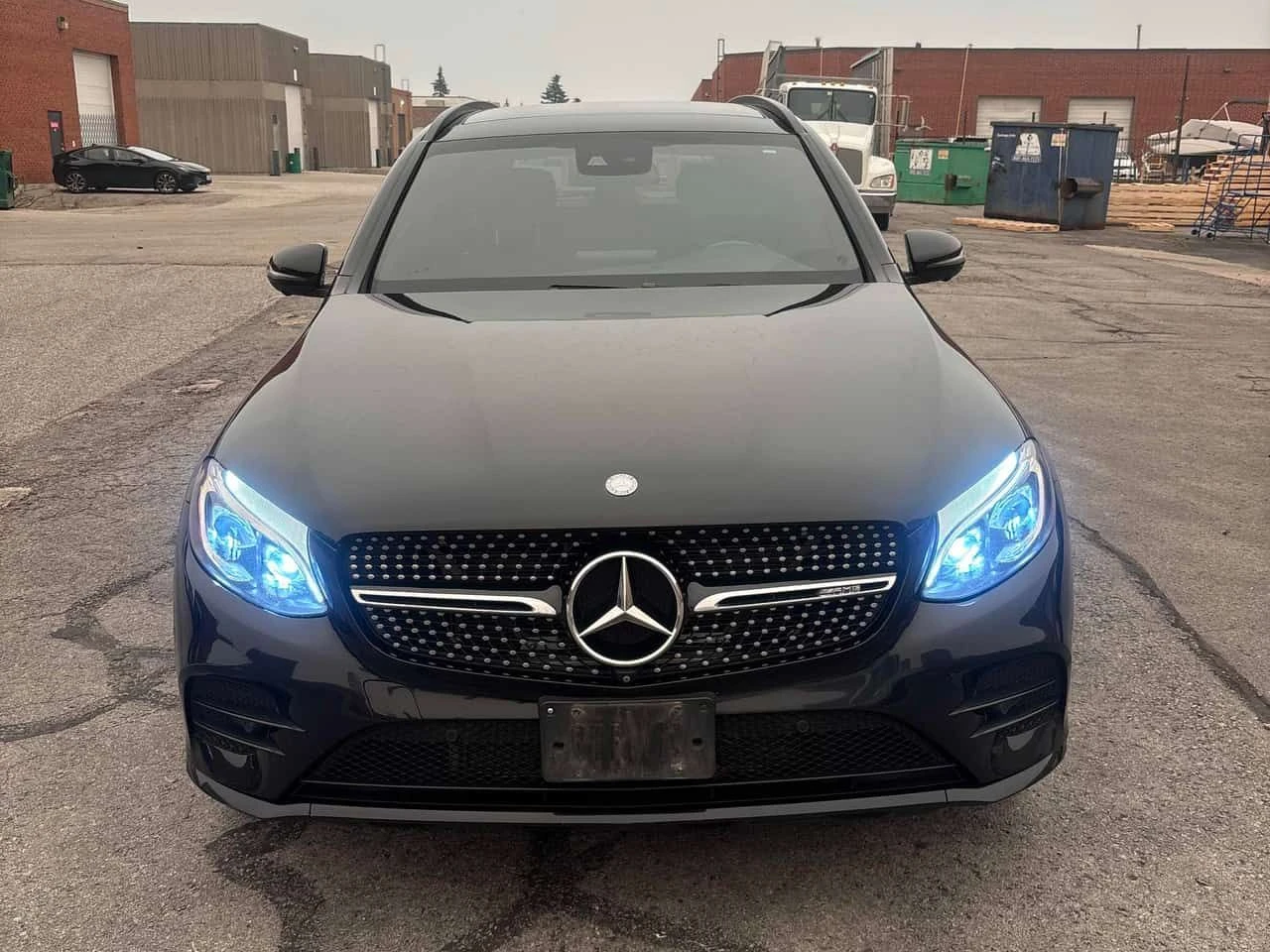 Mercedes-Benz GLC 43 AMG * CARFAX * ОПЦИЯ ЗА ФИНАНСИРАНЕ , снимка 6 - Автомобили и джипове - 55302914