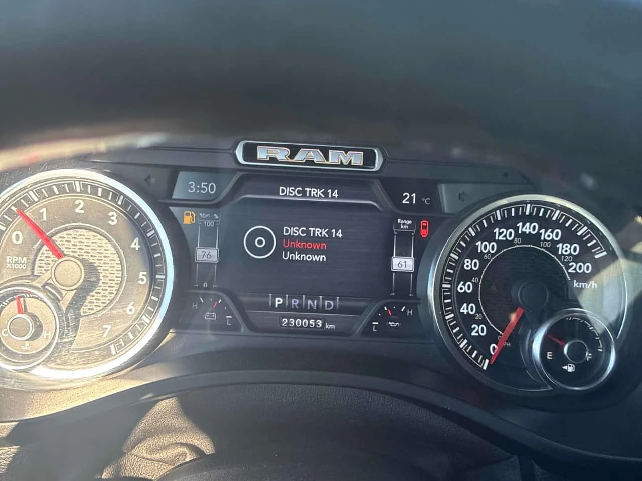 Dodge RAM 1500 * Sport * CARFAX * БЕЗ ПЪРВОНАЧАЛНА ВНОСКА, снимка 8 - Автомобили и джипове - 56207951