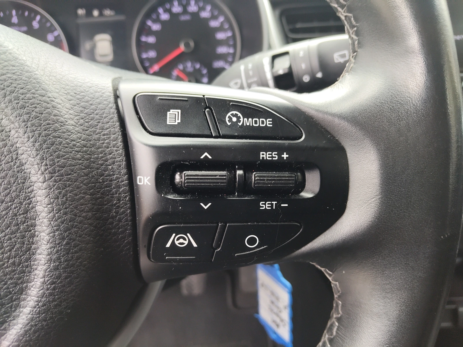 Kia Stonic Hybrid 114000km!!!, снимка 13 - Автомобили и джипове - 56519383