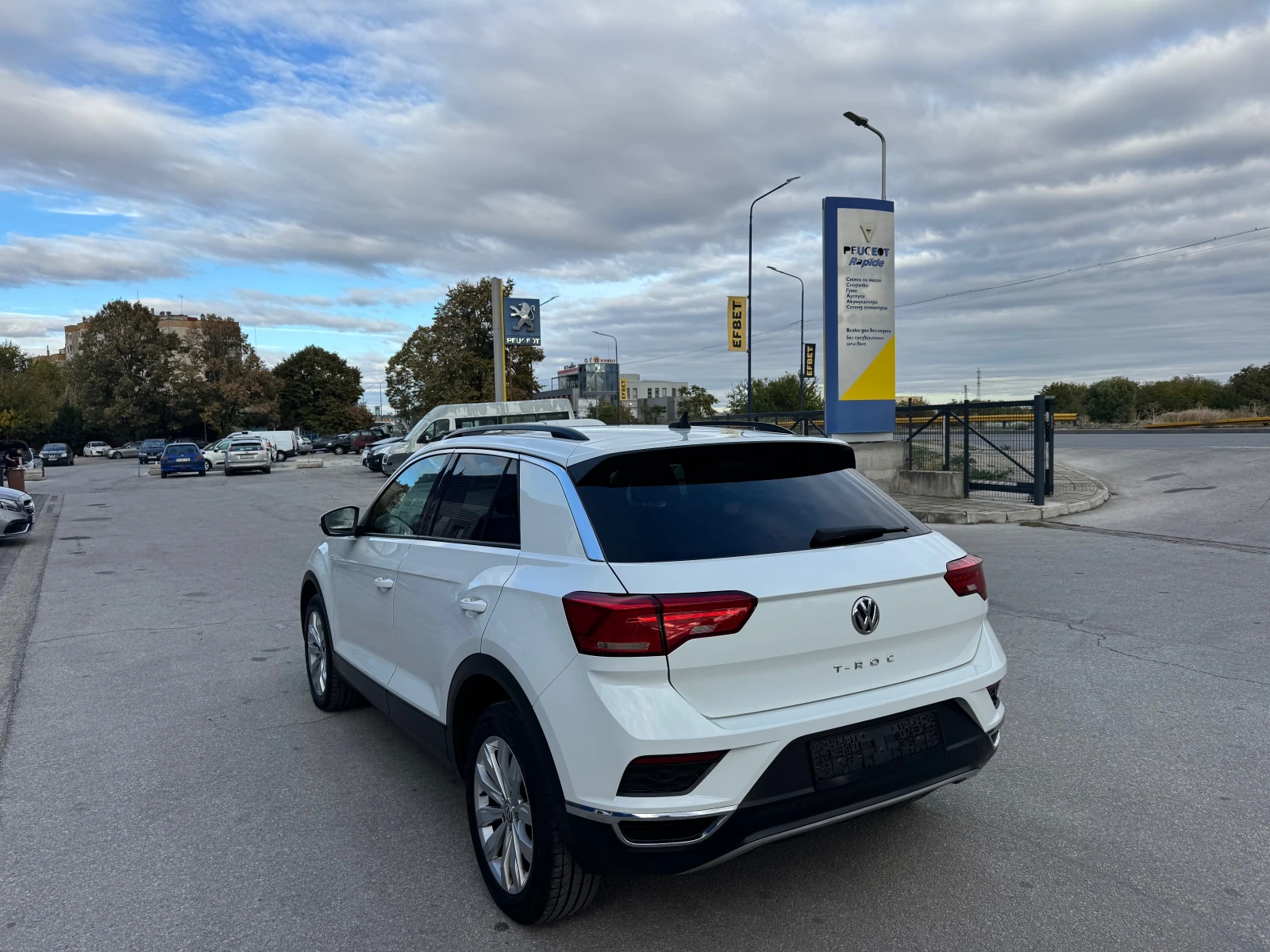VW T-Roc 2.0 TDI 150кс Advanced, снимка 3 - Автомобили и джипове - 56707913