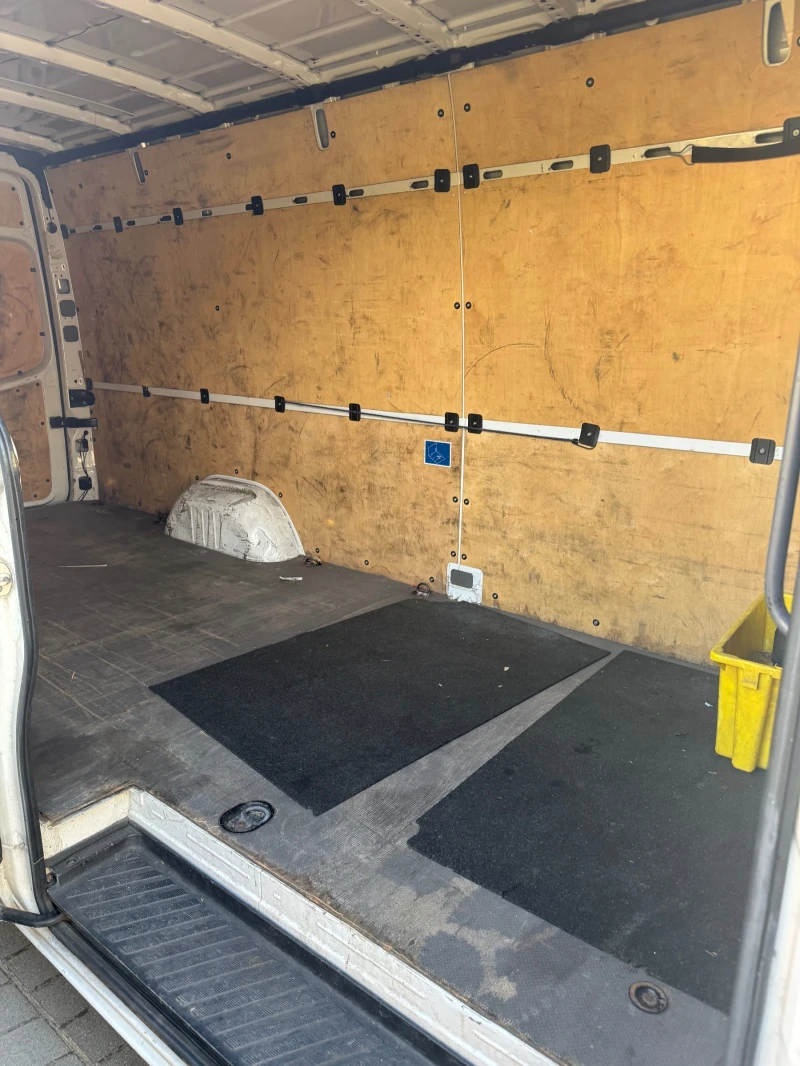 VW Crafter 2, 0 tdi 136 , снимка 9 - Бусове и автобуси - 53096212