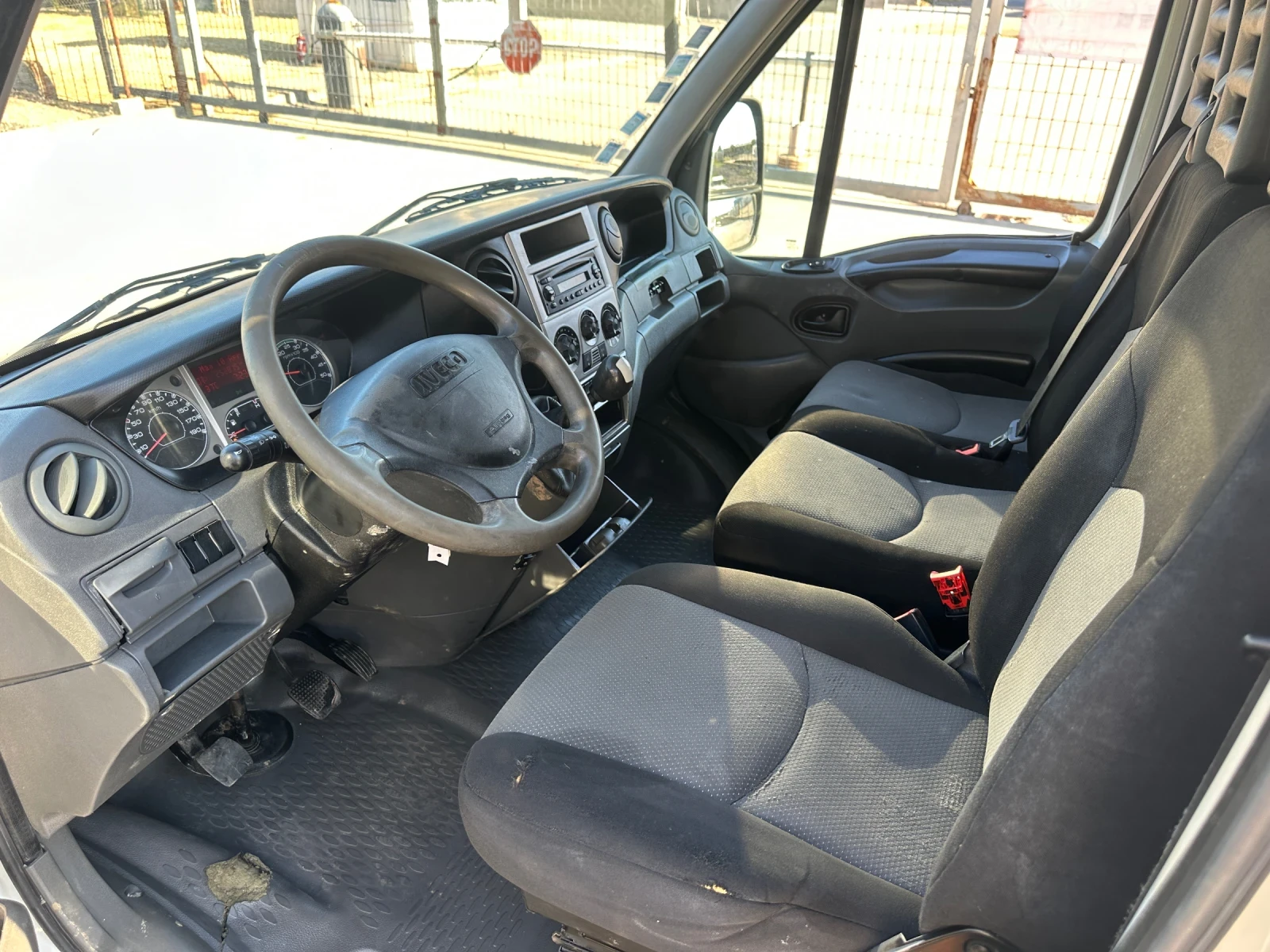 Iveco Daily 35S18 Теглич Климатик - изображение 7