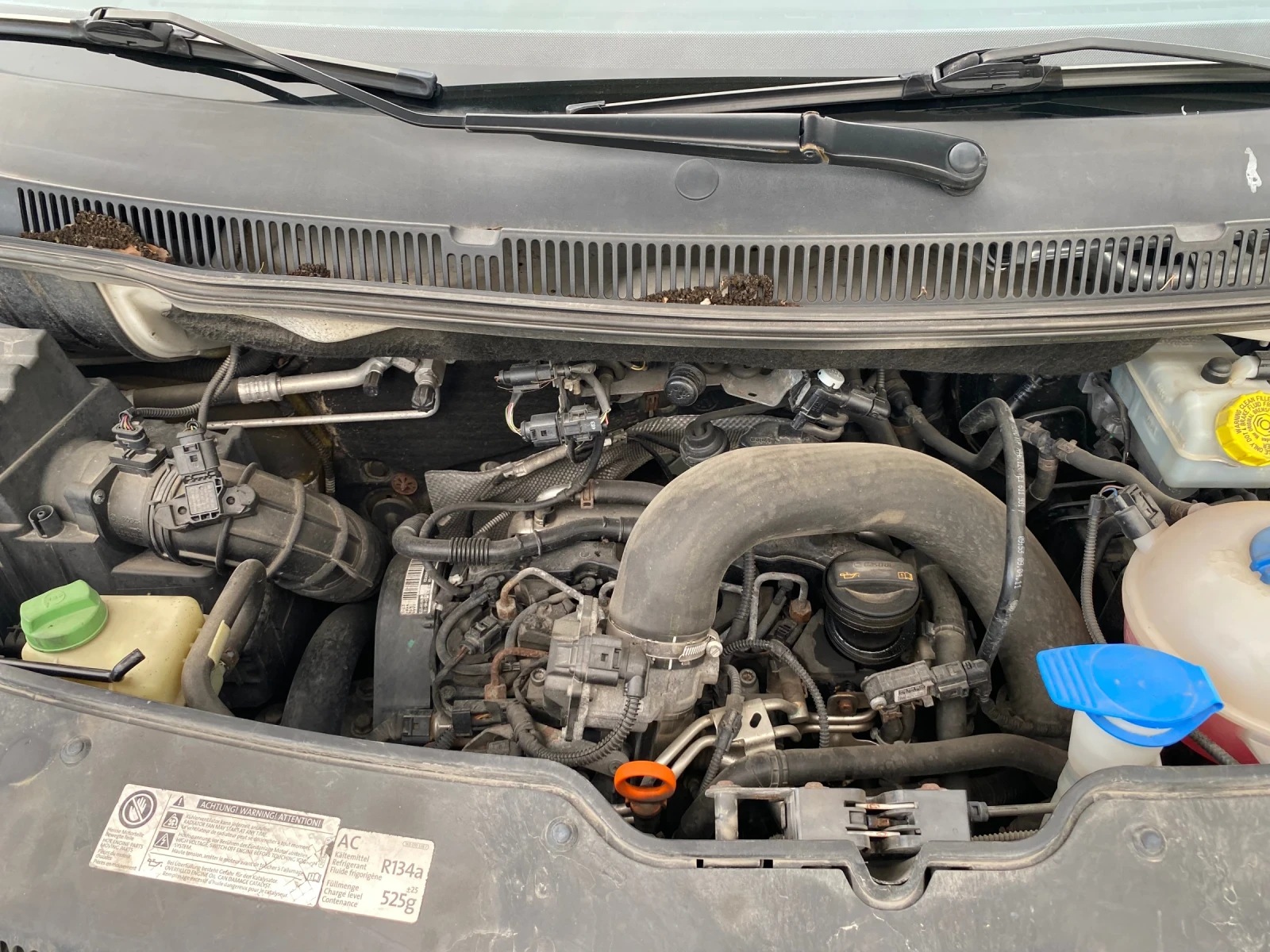 VW T5 2.0 TDI, снимка 12 - Бусове и автобуси - 54512640