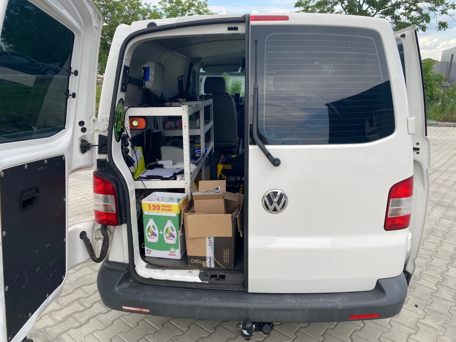 VW T5 2.0 TDI, снимка 11 - Бусове и автобуси - 54512640