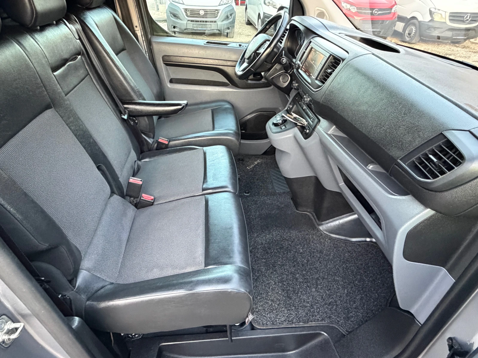 Citroen Jumpy 2.0HDI* FULL* AVTOMAT* LED* 21.05.2021* EVRO6 | Mobile.bg � ����������� 9
