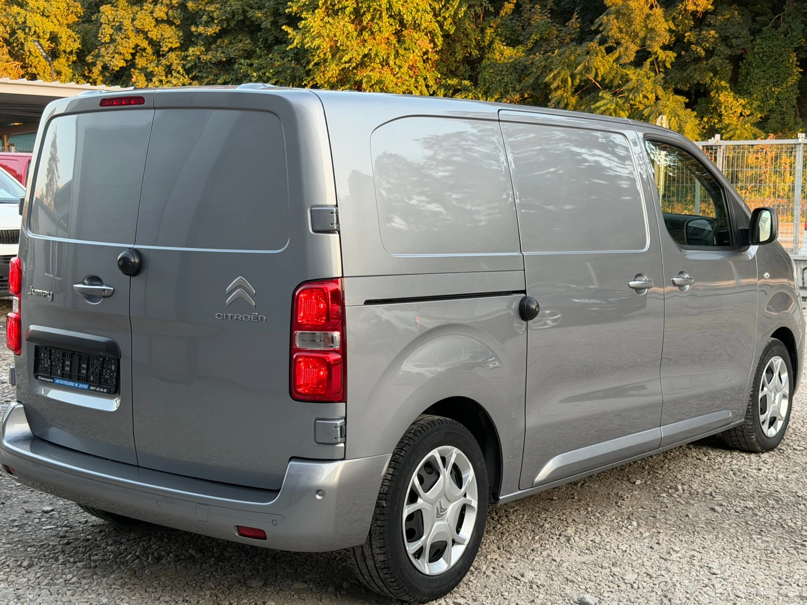 Citroen Jumpy 2.0HDI* FULL* AVTOMAT* LED* 21.05.2021* EVRO6 | Mobile.bg � ����������� 4