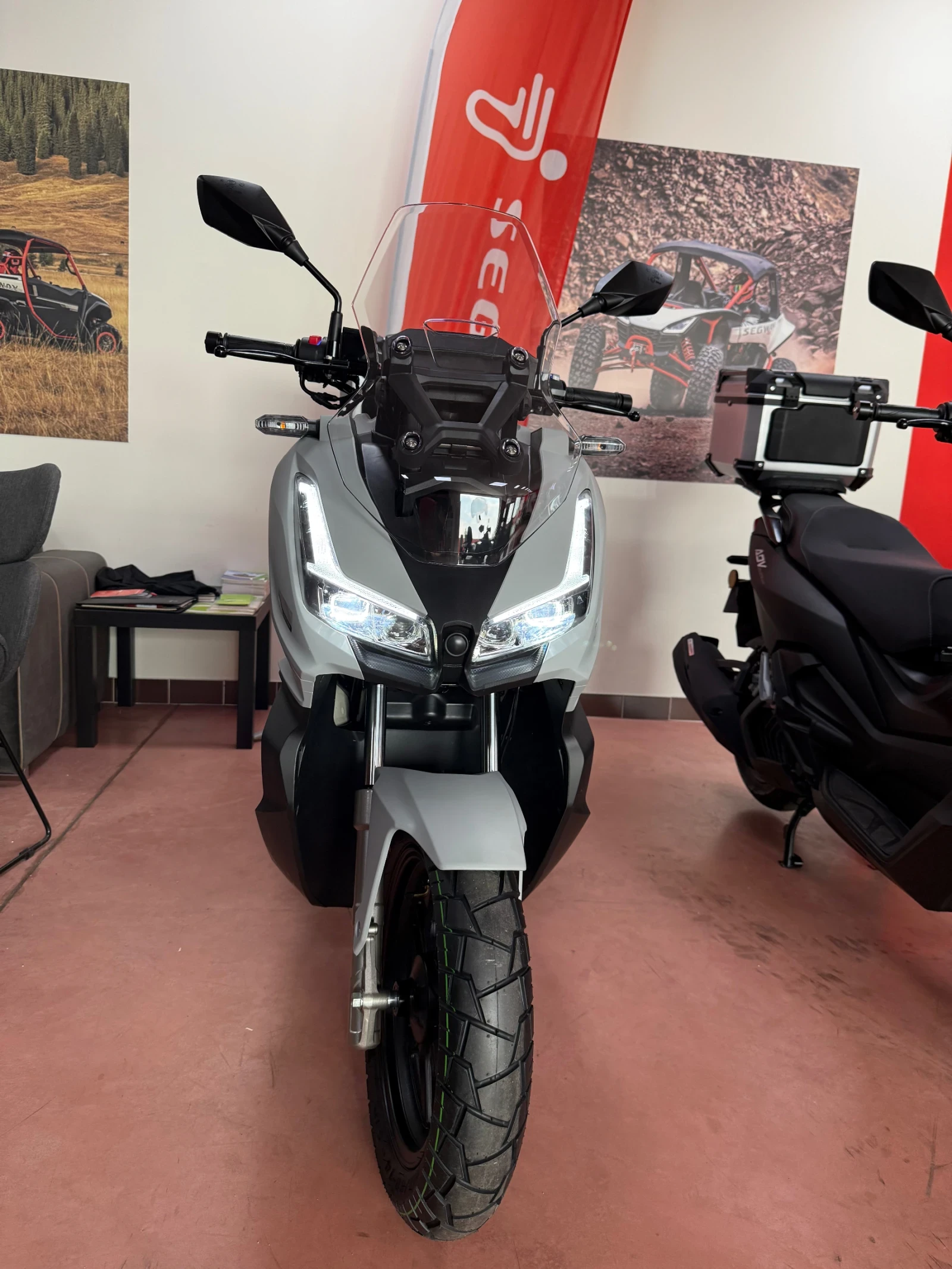 Yamaha X-max Linhai ADV Buck 125 - изображение 9